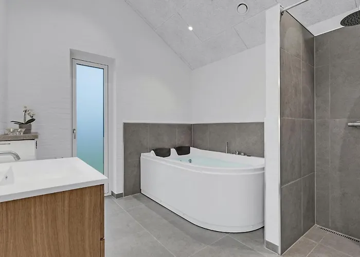 Gorgeous In With Kitchen Feriehus Sjolund